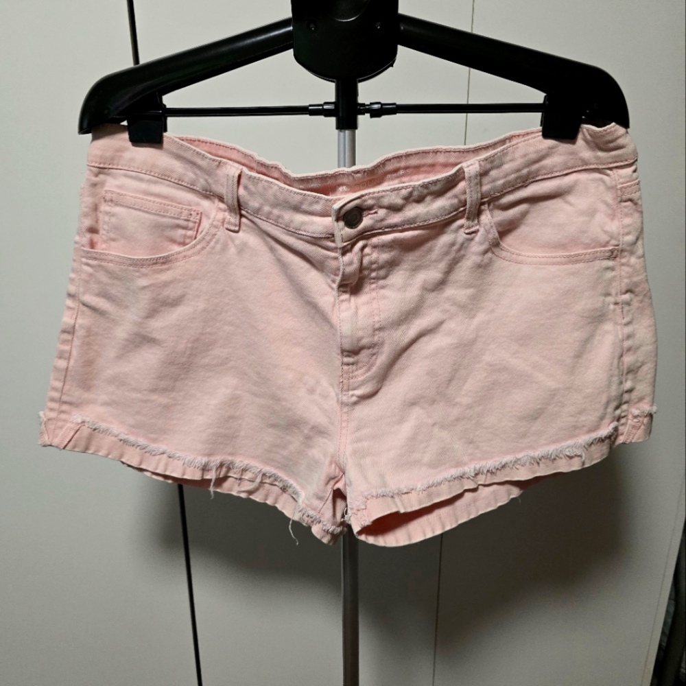 No Boundaries Pink Jean Shorts Distressed Cut-Off Style